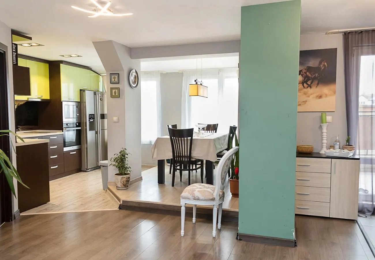 Modern 2-Level Apartment With Balcony In Varna By Flat Mаnager Bulgaria